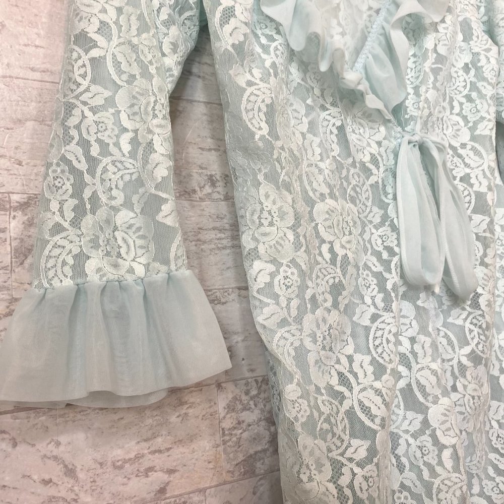 Baby Blue Lace Robe Size Medium - Picture 3 of 9